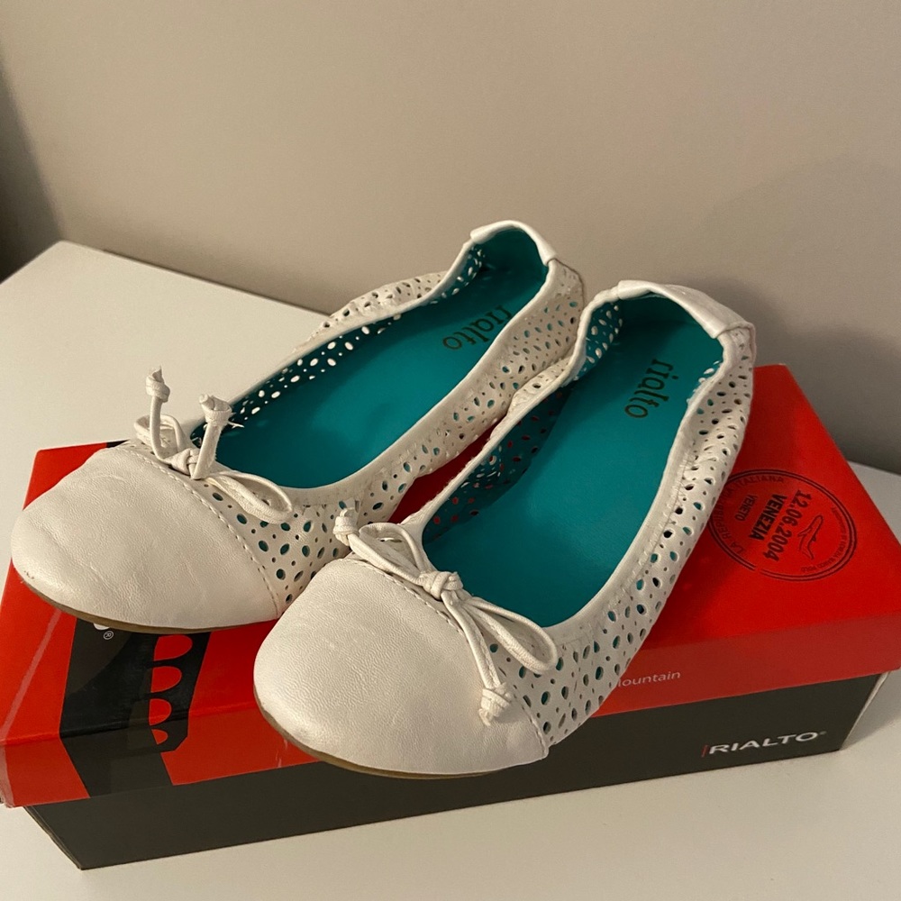White flats